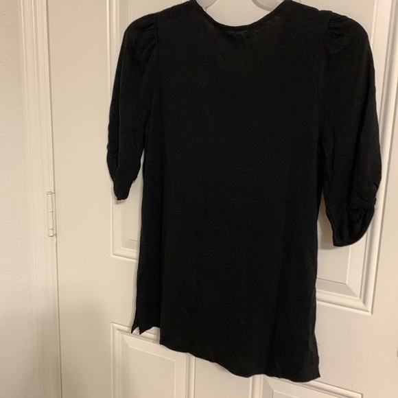 Top - Picture 2 of 5